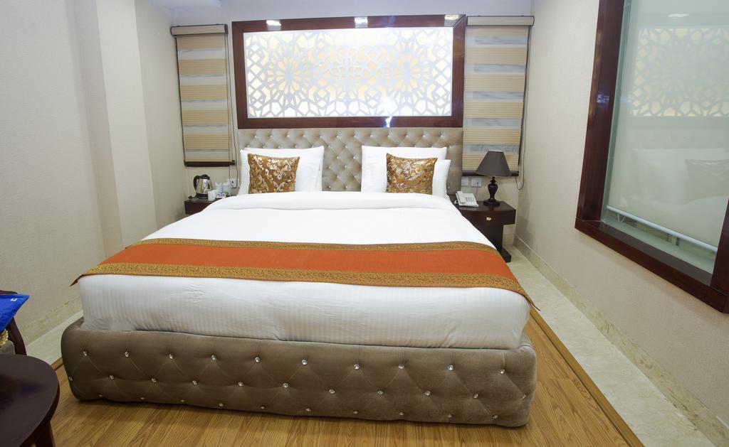 Hotel L'Affaire Δελχί Δωμάτιο φωτογραφία